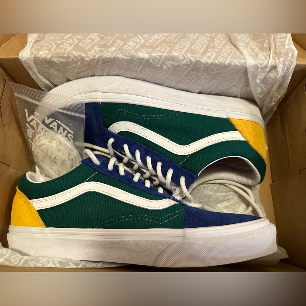 Vans yacht club old skool shoes